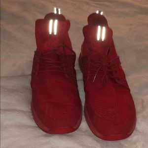 Red fashion Aldo sneakers